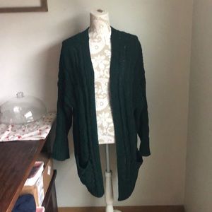 Chunky green love tree sweater size L